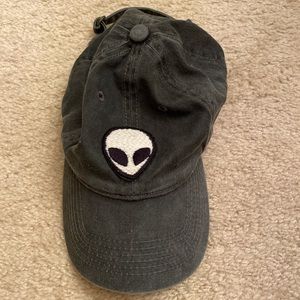 Brandy Melville dark gray alien baseball cap